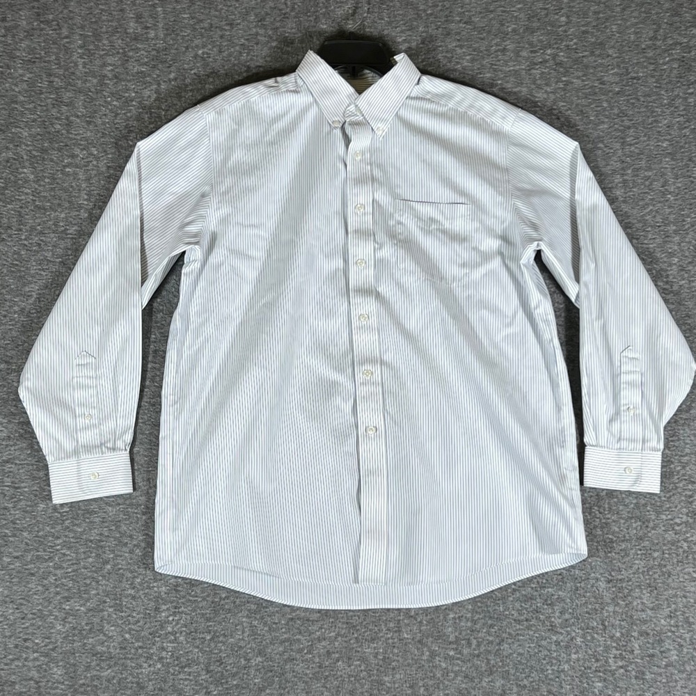 Llbean Men Wrinkle Resistant Button Down Shirt St… - image 1